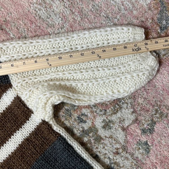 It's Pure Gould Hand Knitted Geometrical Print Sweater Size L - Picture 5 of 7